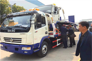 仁怀汽车道路救援拖车价格